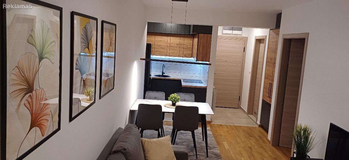 Apartment for rent/Se izdava stan/Airport 42 m2