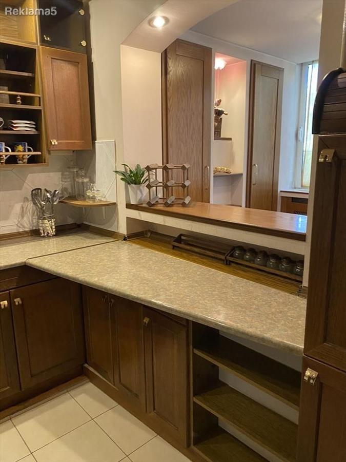 FOR SALE FURNISHED 3-ROOM 61M2 APARTMENT IN KARPOSH 3
