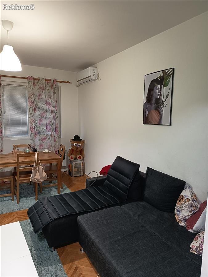 FOR SALE TWO-ROOM FURNISHED 40M2 APARTMENT IN KISELA VODA