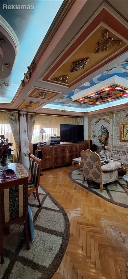 Beautiful apartment in Novo Lisiče
