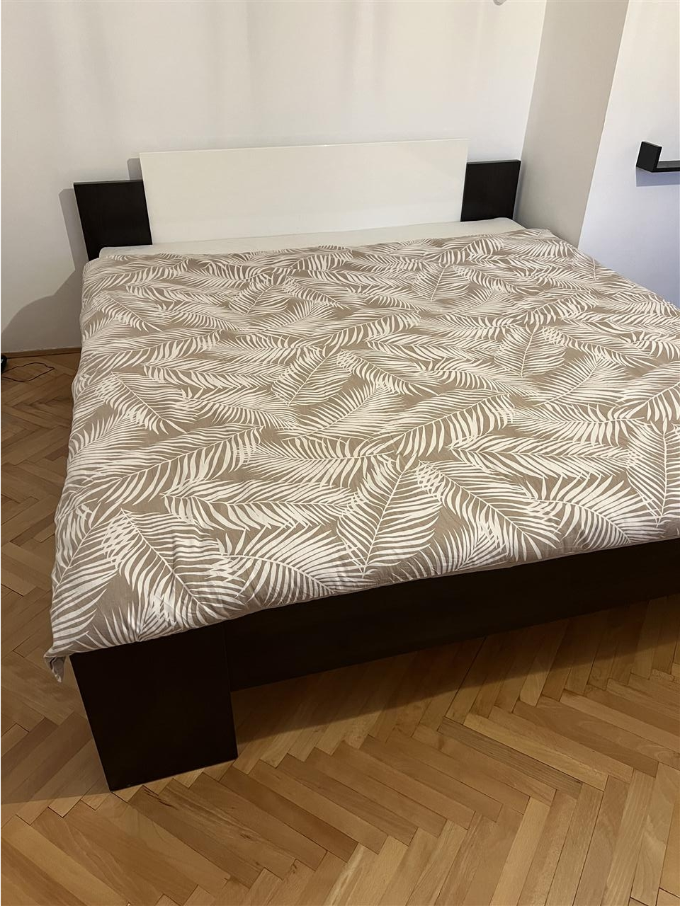 Lezaj za spalna soba Bed for bedroom 180x200
