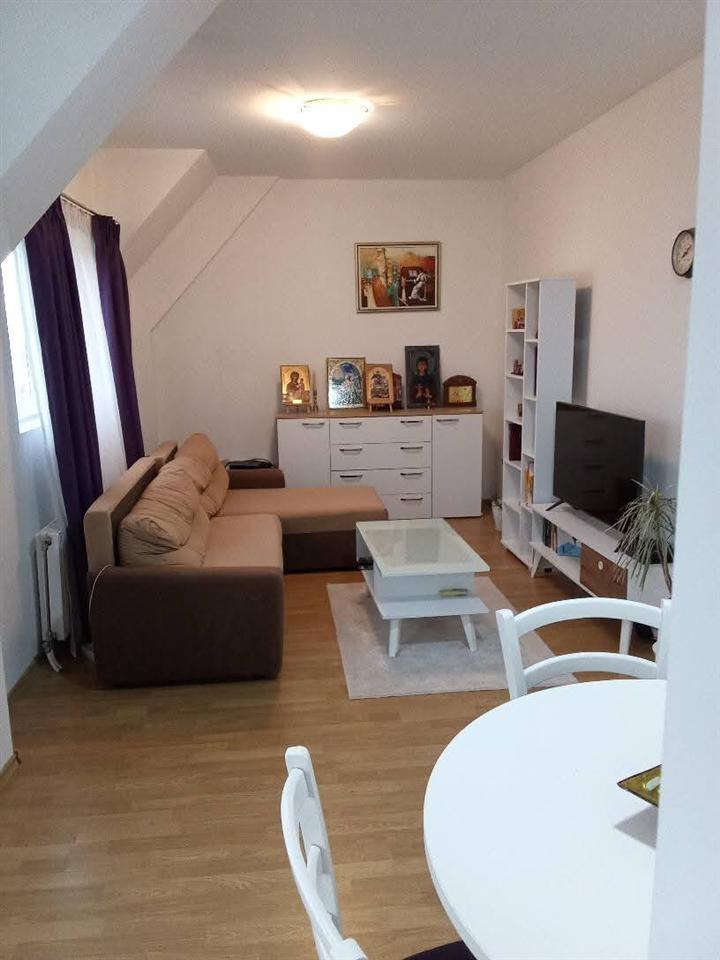 Se prodava namesten stan 47m2 vo Kisela Voda