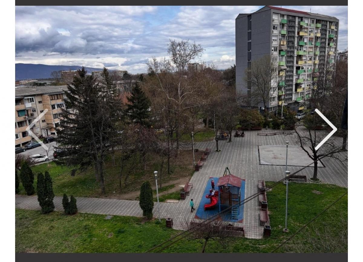 Se prodava stan vo Karpos 3