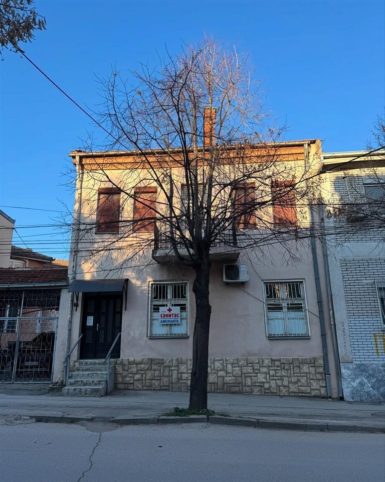Business house for sale - st. Mosha Piade no. 83A, Kumanovo