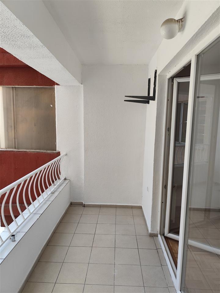 SE PRODAVA STAN VO KISELA VODA NA UBAVA LOKCIA 45 m2