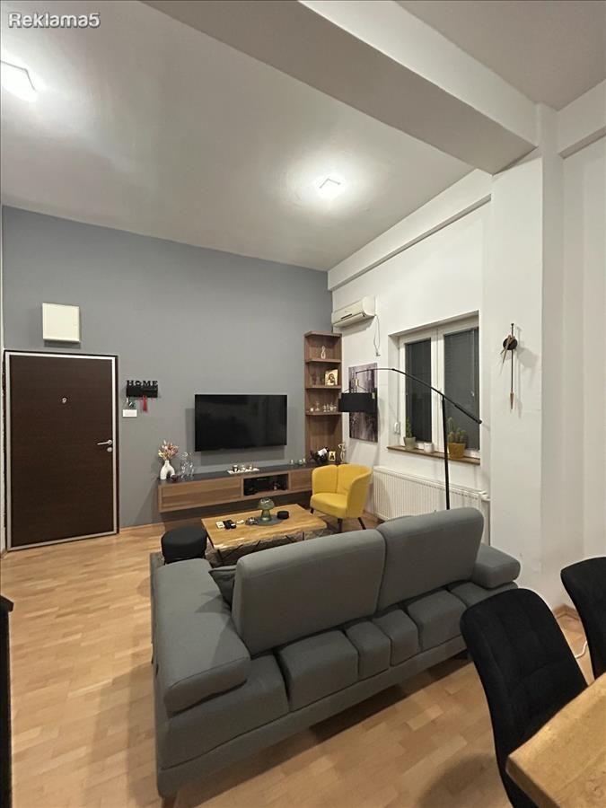 FURNISHED 35M2 APARTMENT FOR SALE IN DEBAR NEIGHBORHOOD