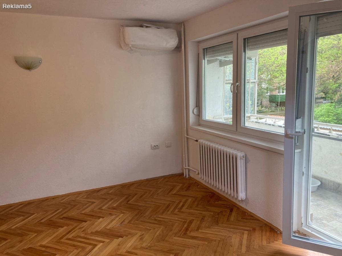 APARTMENT/ BUSINESS PREMISES for rent - opposite the Drama Theater