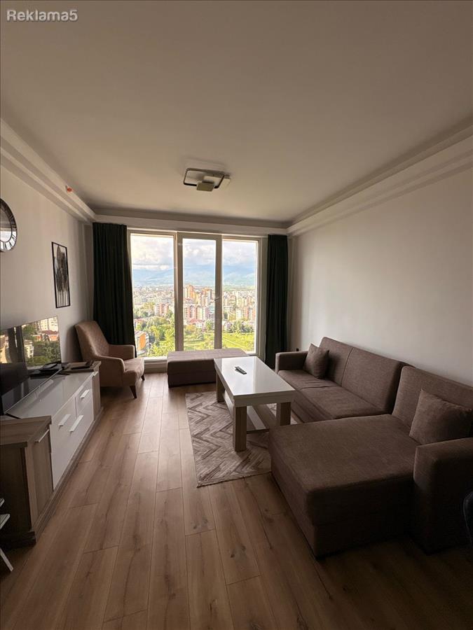 Three-room apartment for rent in Cevahir Sky City