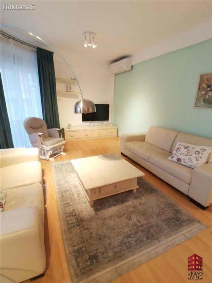 APARTMENT FOR RENT IN THE CENTER