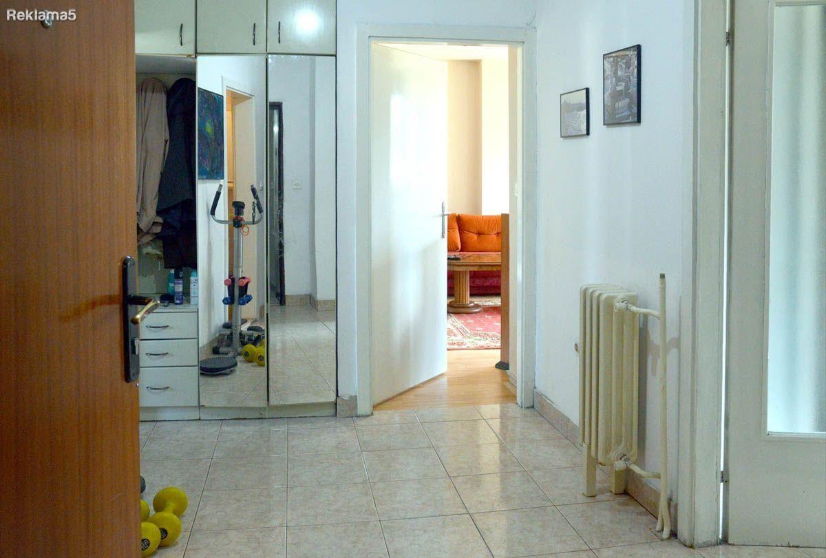 Izdavam Trosoben Stan 92 m2 Taftalidze Mlecen