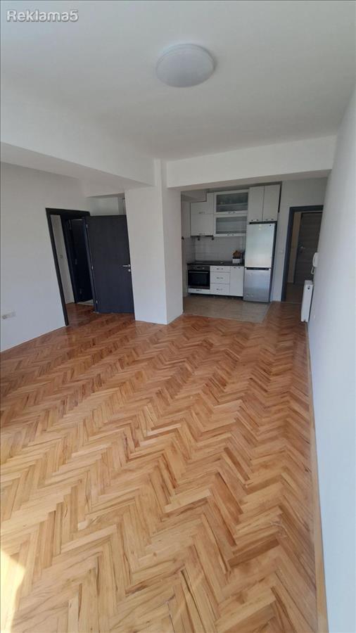 Three-room apartment for rent in Taftalidze