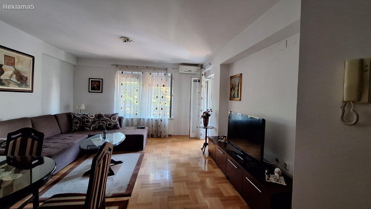 I rent out an apartment