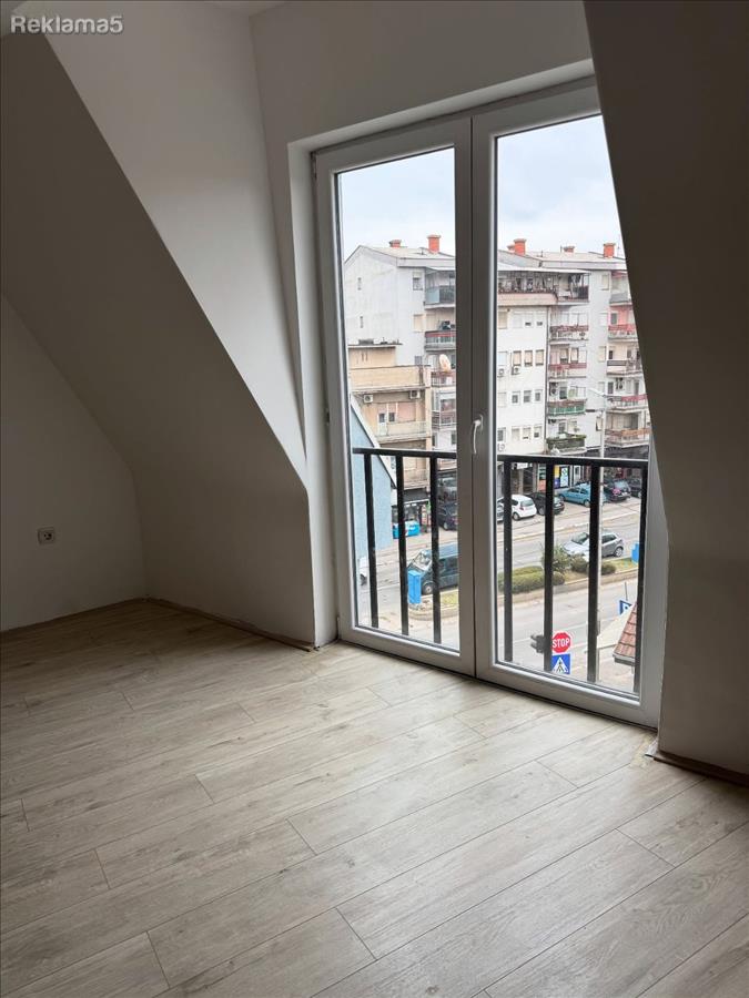 Apartment for sale 50m² - st. People's Revolution no. 80