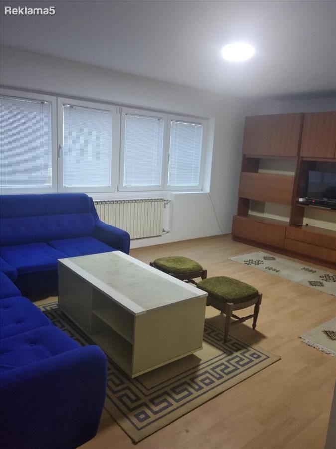 Three-room apartment Crnice 80 m2 for rent