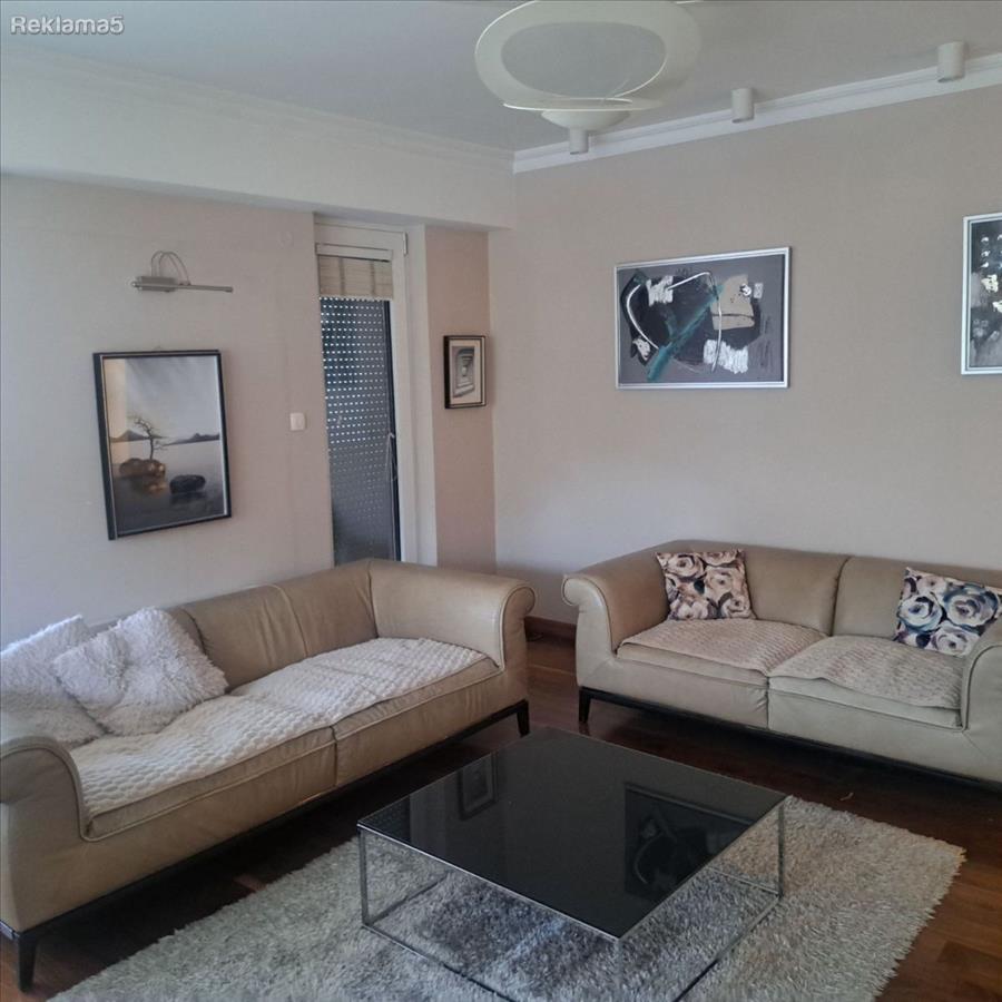 Se iznajmuva stan od 160m2 Karpos 1