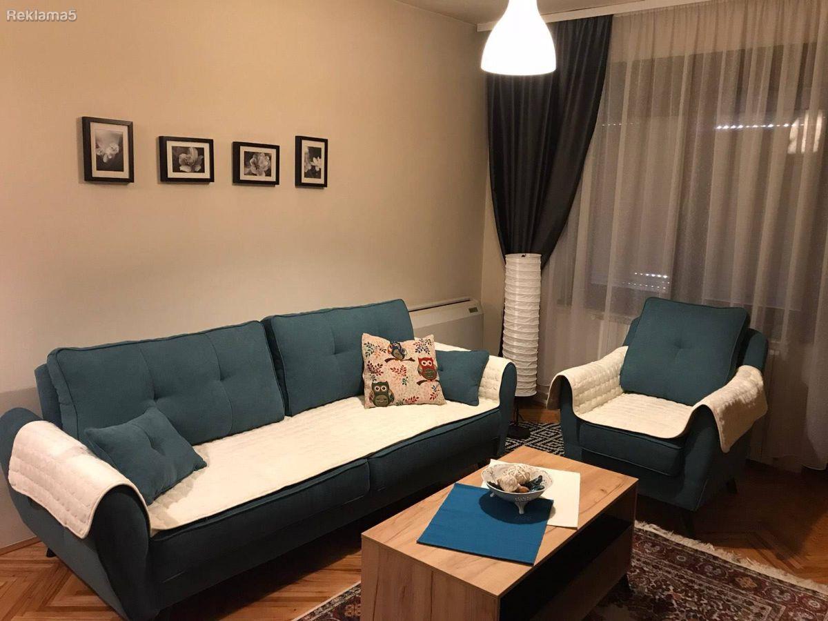 HIT-BEAUTIFULLY FURNISHED TWO-ROOM APARTMENT NEAR THE CENTER