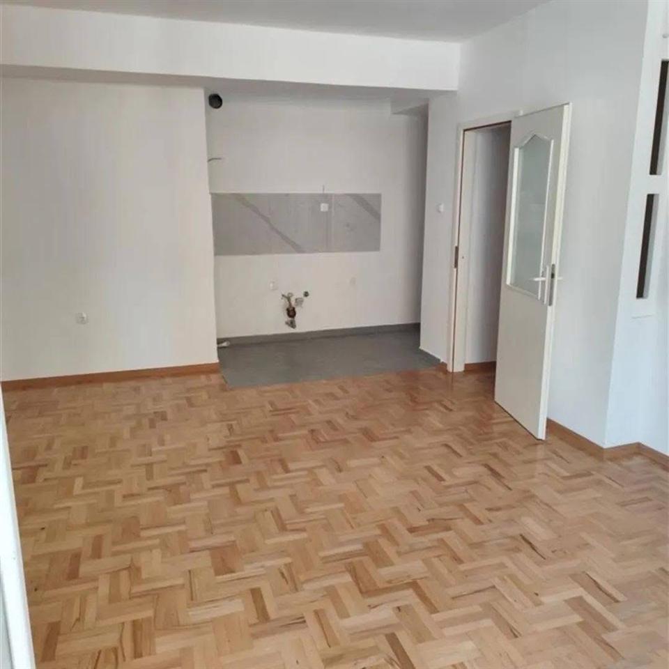 Stan vo Kisela Voda 45m2 so 1 spalna
