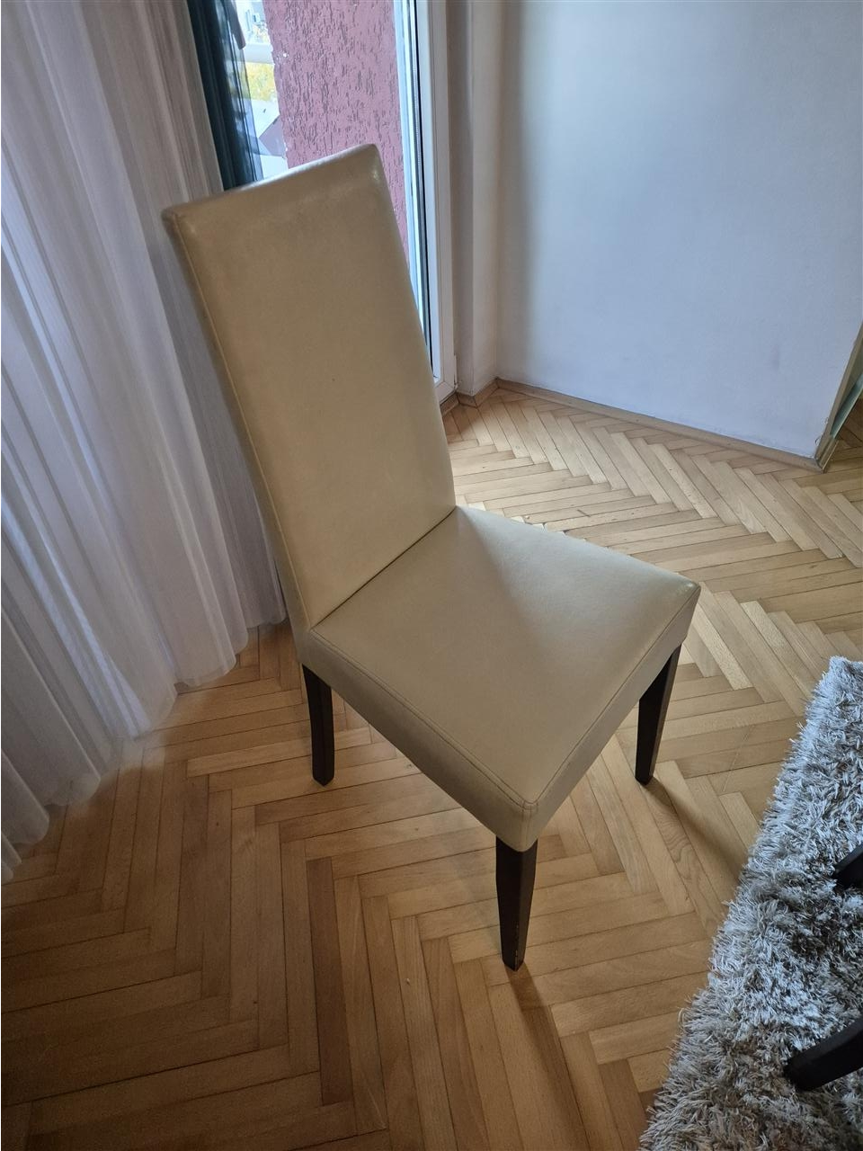 Dining chairs
