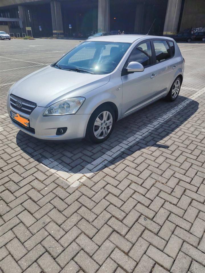 KIA Ceed 1.4 110KS 2008god PLIN NEUVEZENA