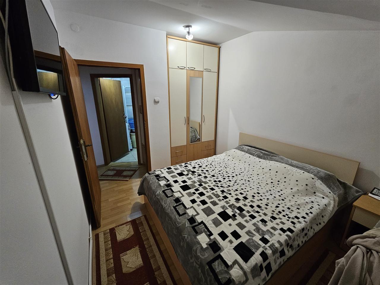Se prodava namesten stan 50m2 vo Aerodrom