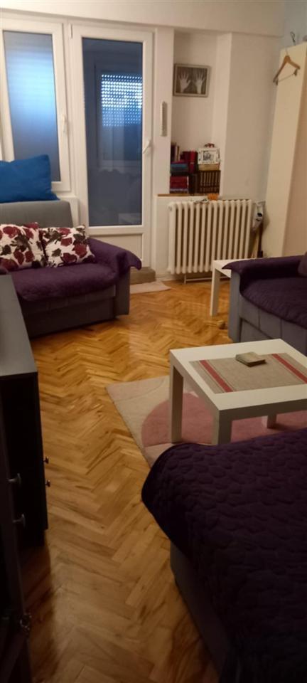 Se prodava stan vo Gjorce 48m2