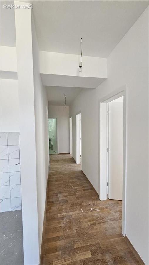 We are renting an empty apartment 76m² in Alexandria, Vlae.