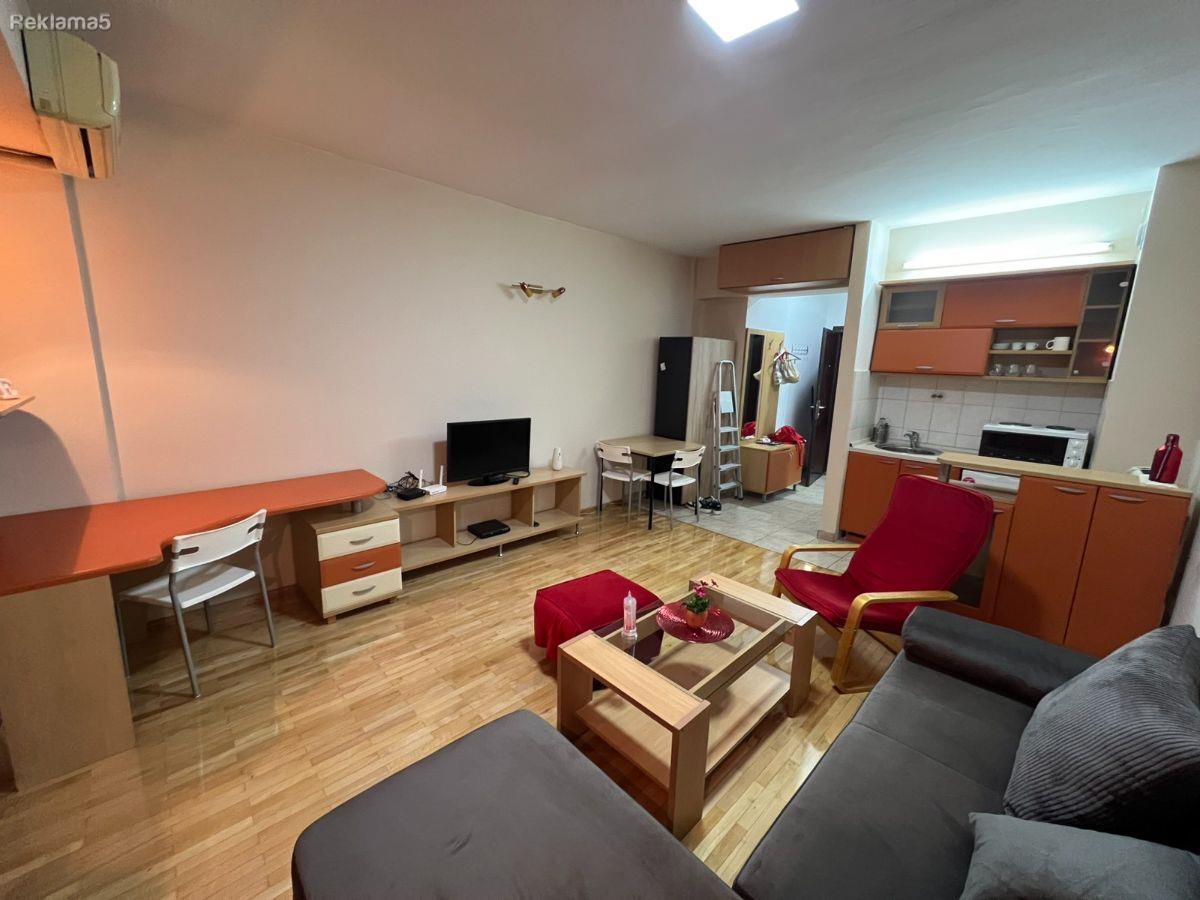 Namestena garsonjera 30m2 Taftalidze Mlecen