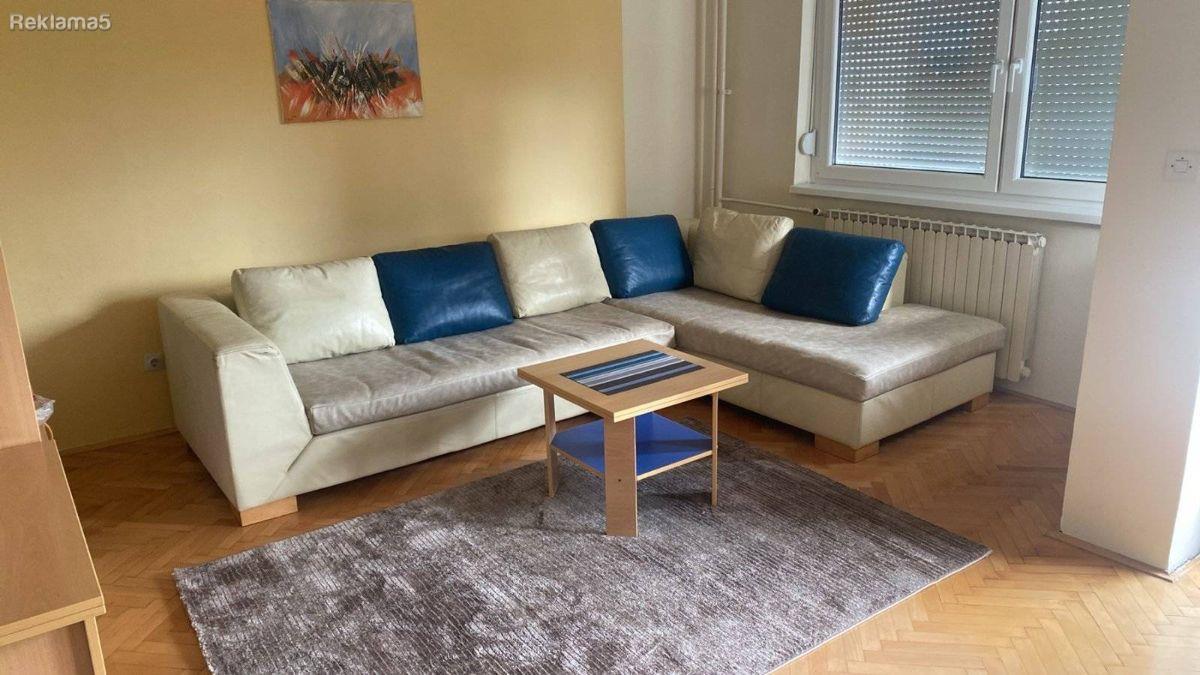 HIT-BEAUTIFULLY FURNISHED TWO-ROOM APARTMENT IN THE AIRPORT