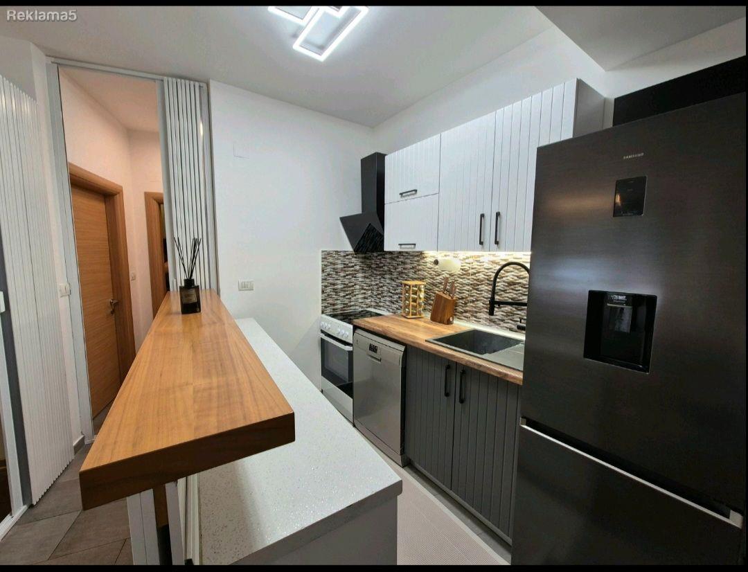 TWO-ROOM 40M2 APARTMENT IN THE CENTER FOR SALE