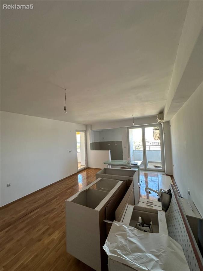 UNOCCUPIED APARTMENT FOR SALE IN JURI