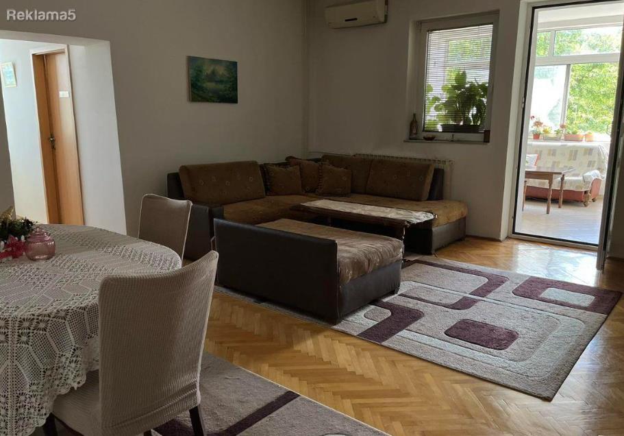 Beautiful apartment for sale in Autokomanda, 139m2
