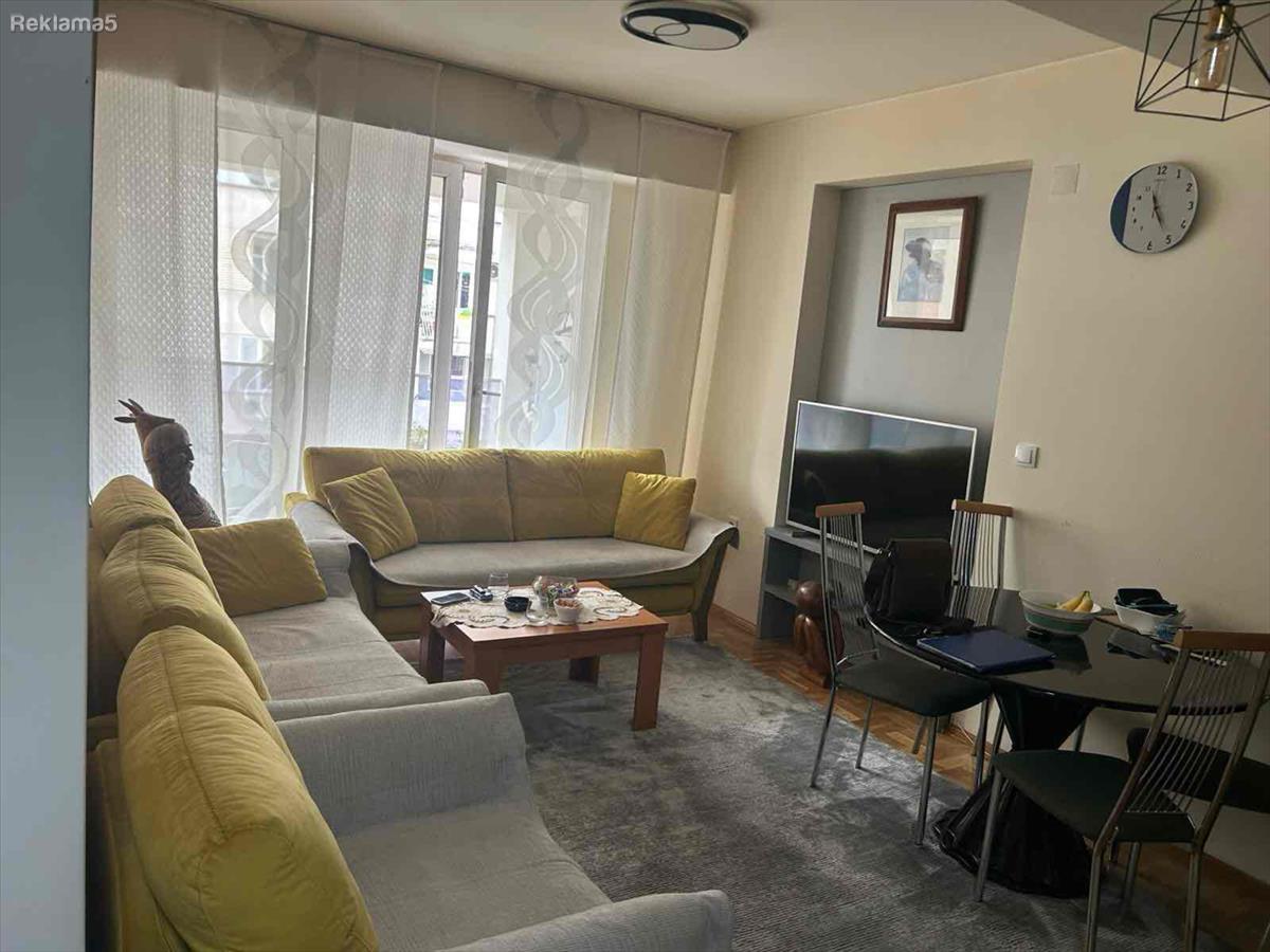 Fully furnished apartment for sale in Autokomanda