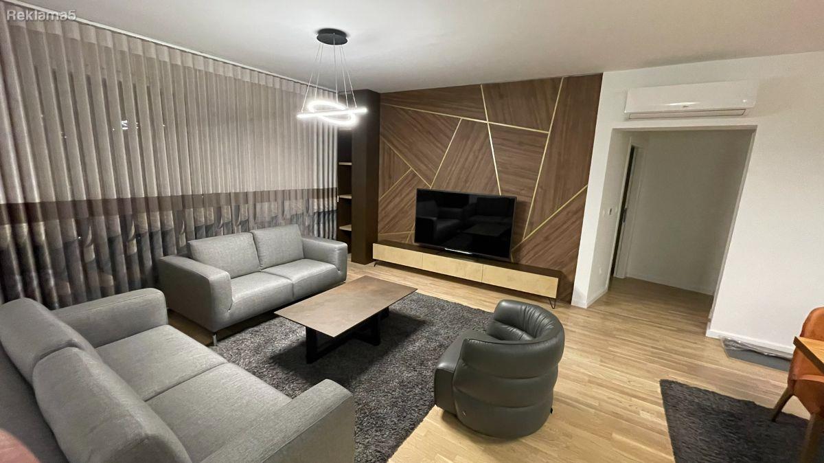Se izdava luksuzen stan na Vodno, Panorama Residence