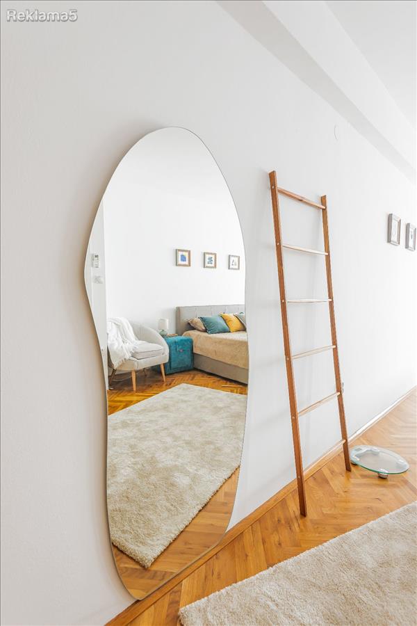 THREE-ROOM APARTMENT FOR RENT IN THE CENTER - IN KAPISHTECS