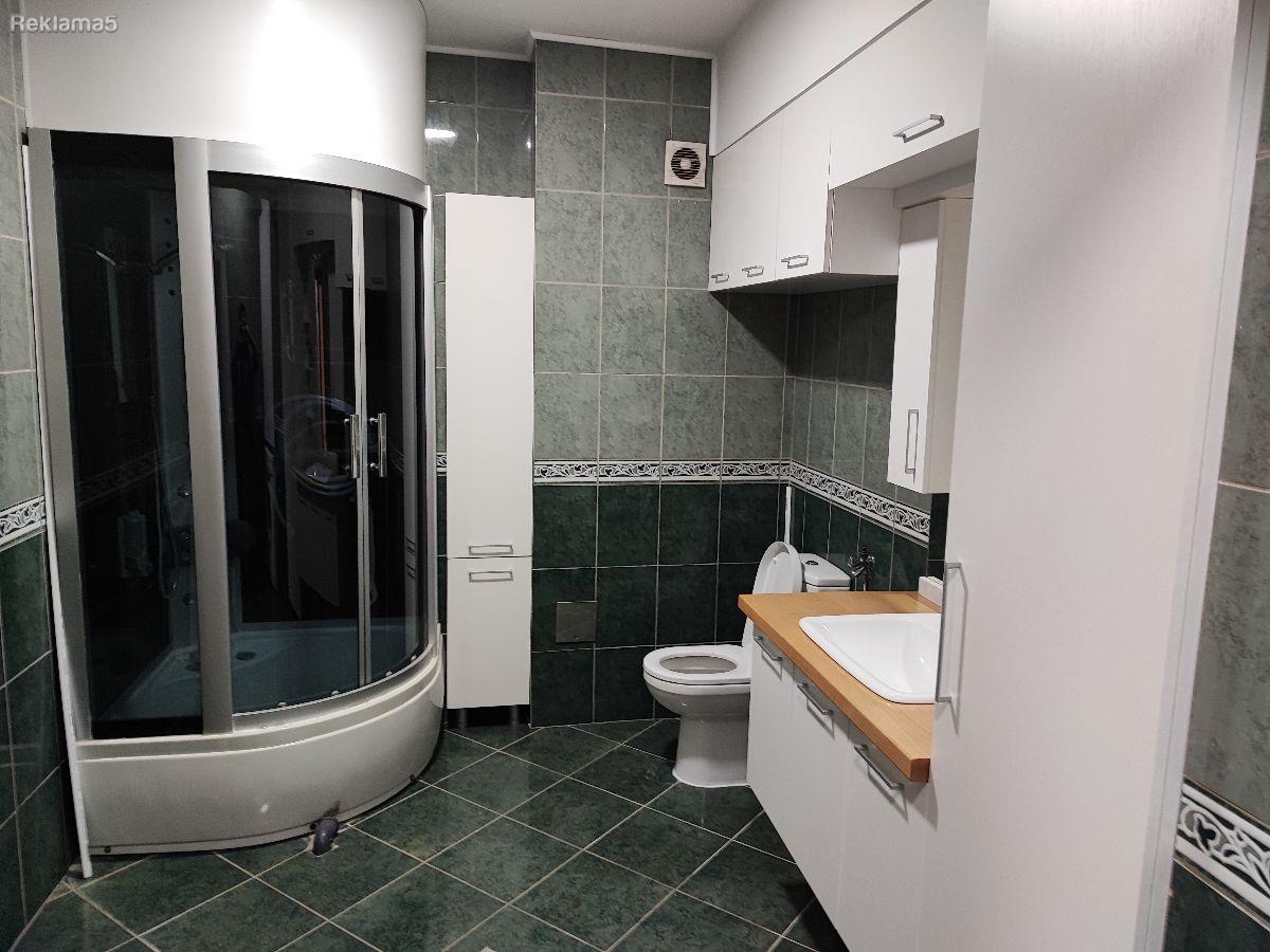 Three-room apartment for rent on Blvd. Mother Teresa (Vodnjanska)