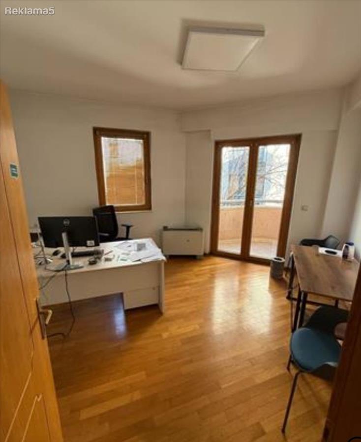 Luxury office space for rent in Karposh