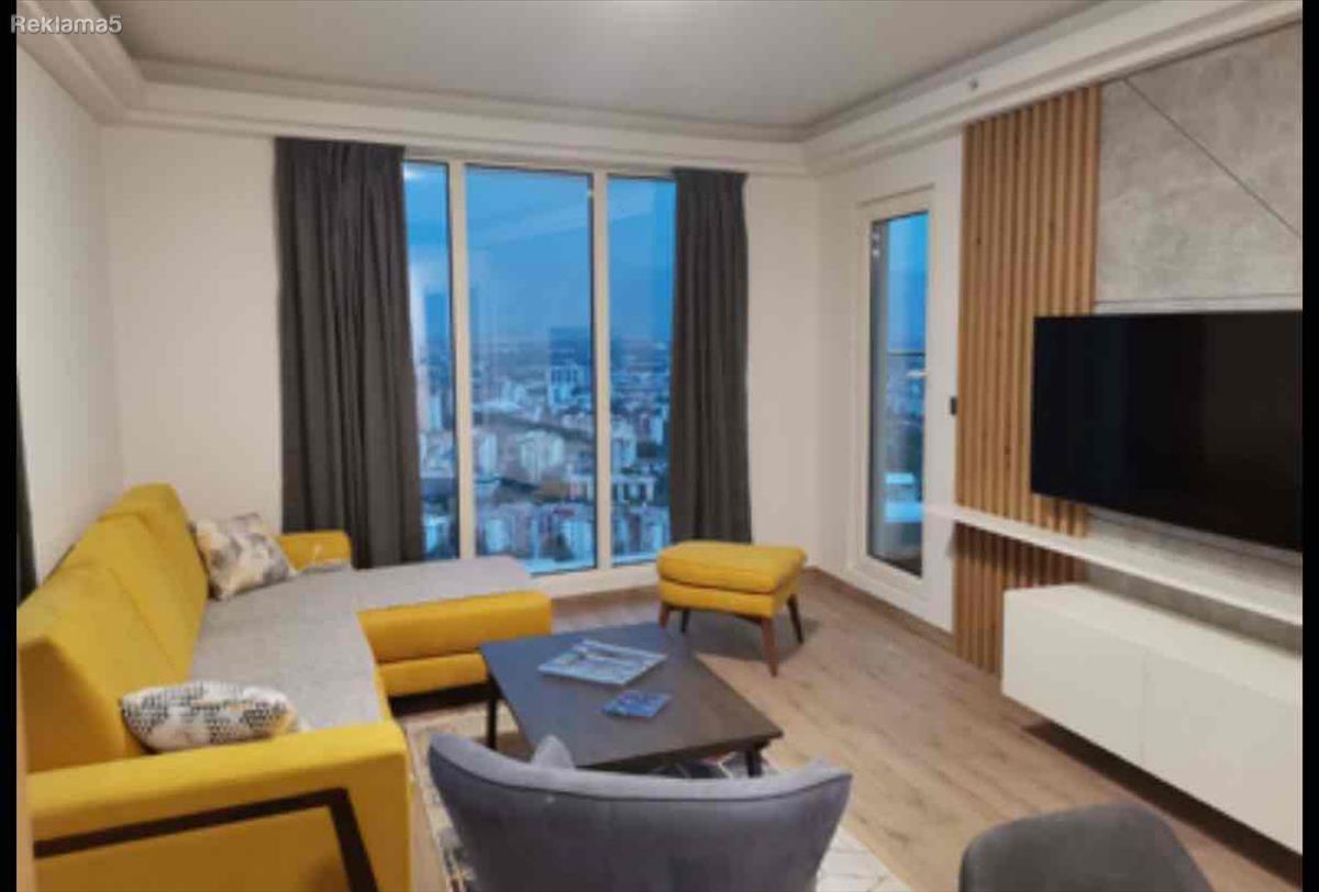 New three-room apartment for rent in Cevahir Sky City