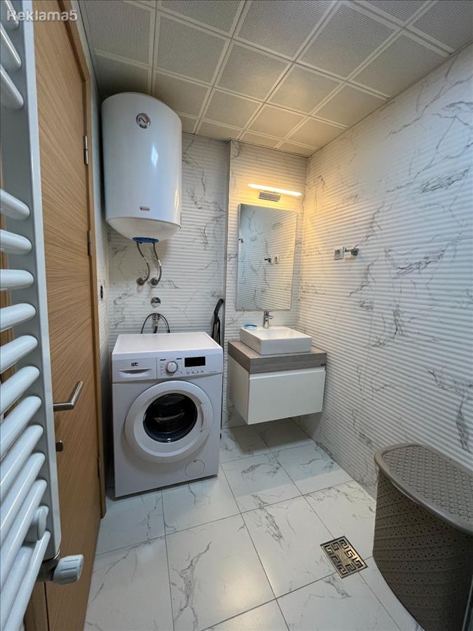 New unoccupied apartment for rent in Tri Biseri Airport