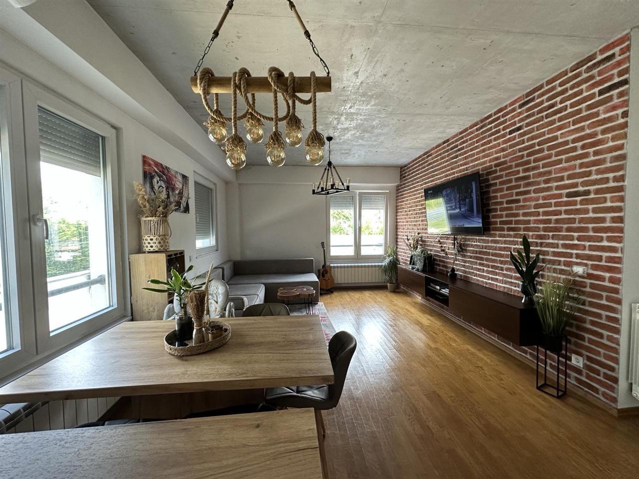 Apartment in Airport (opposite Javahir)