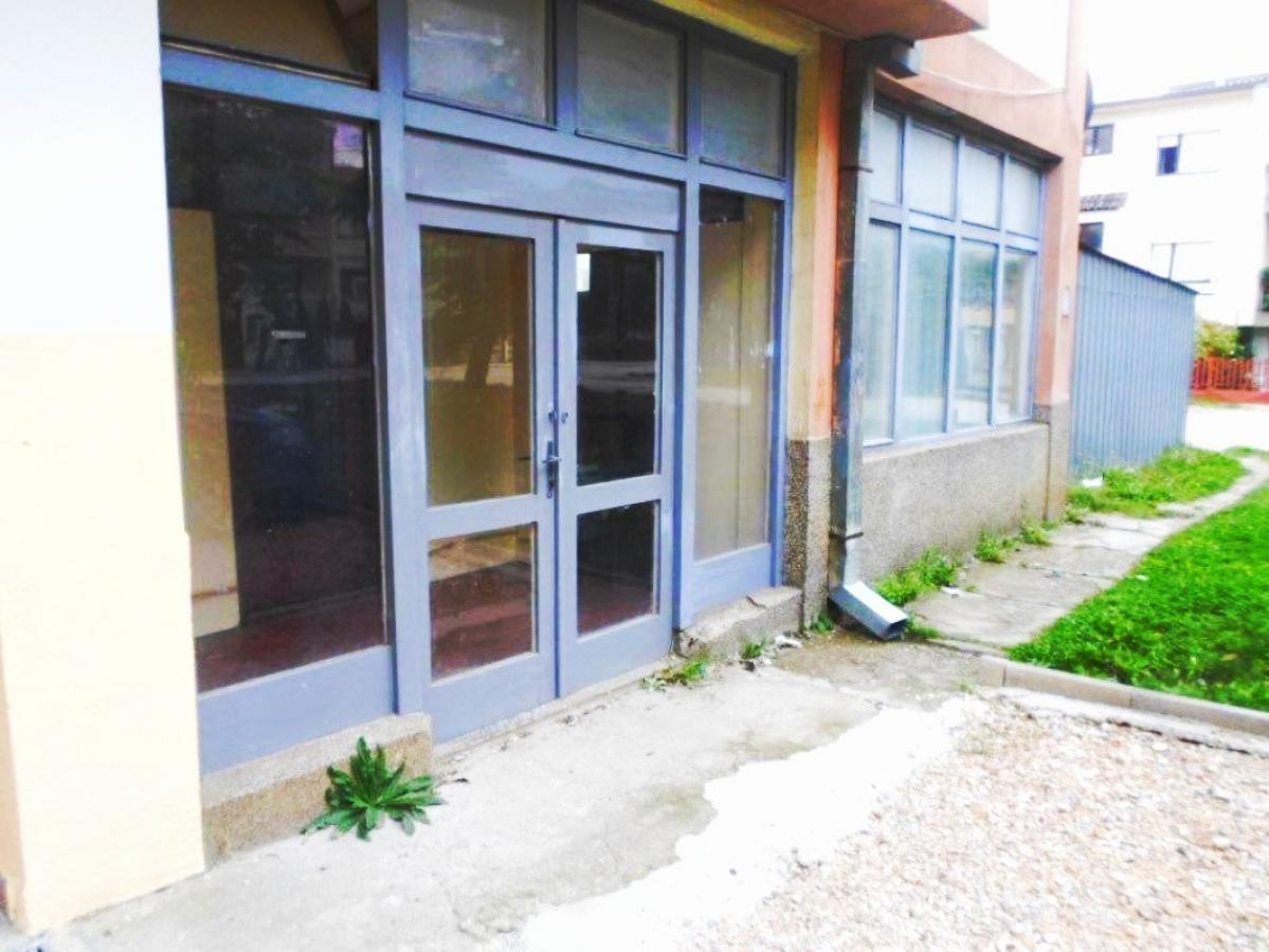 Se prodava deloven prostor vo Ohrid