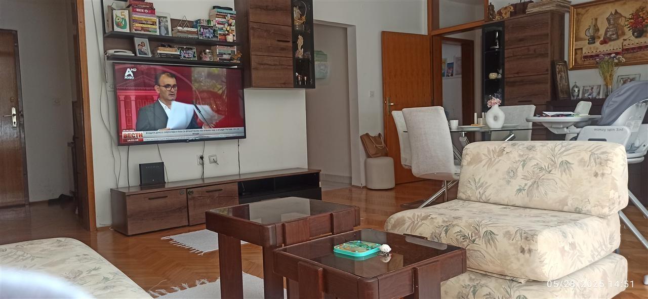 Se prodava stan od 69m2 vo Taftalidze