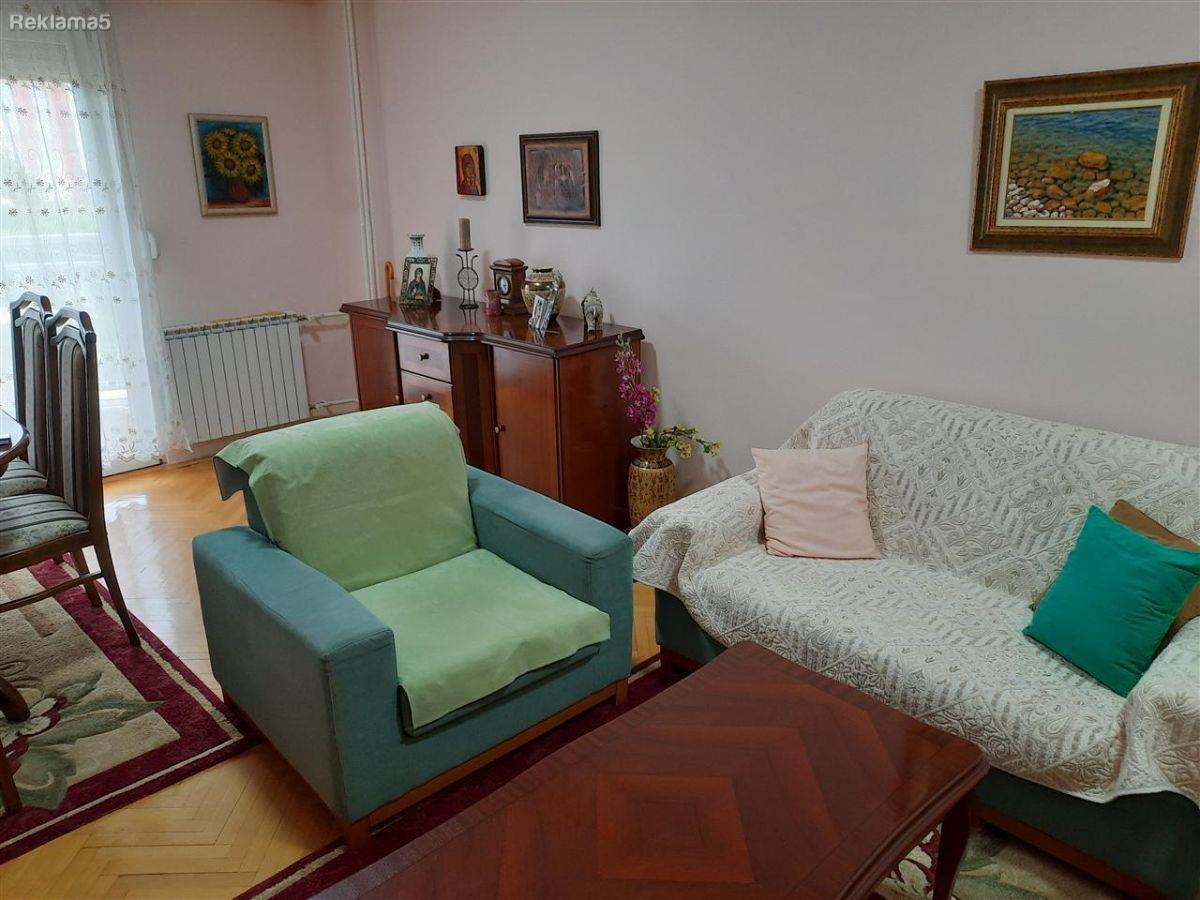 WE ARE SELLING A FURNISHED APARTMENT 57M2 AIRPORT P. SHISHKOV