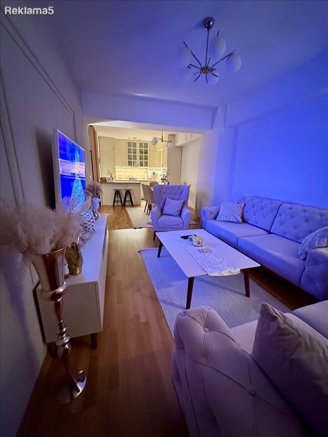 BEAUTIFUL NEW SEMI-FURNISHED APARTMENT 80M2 WITH PARKING NEAR THE FON