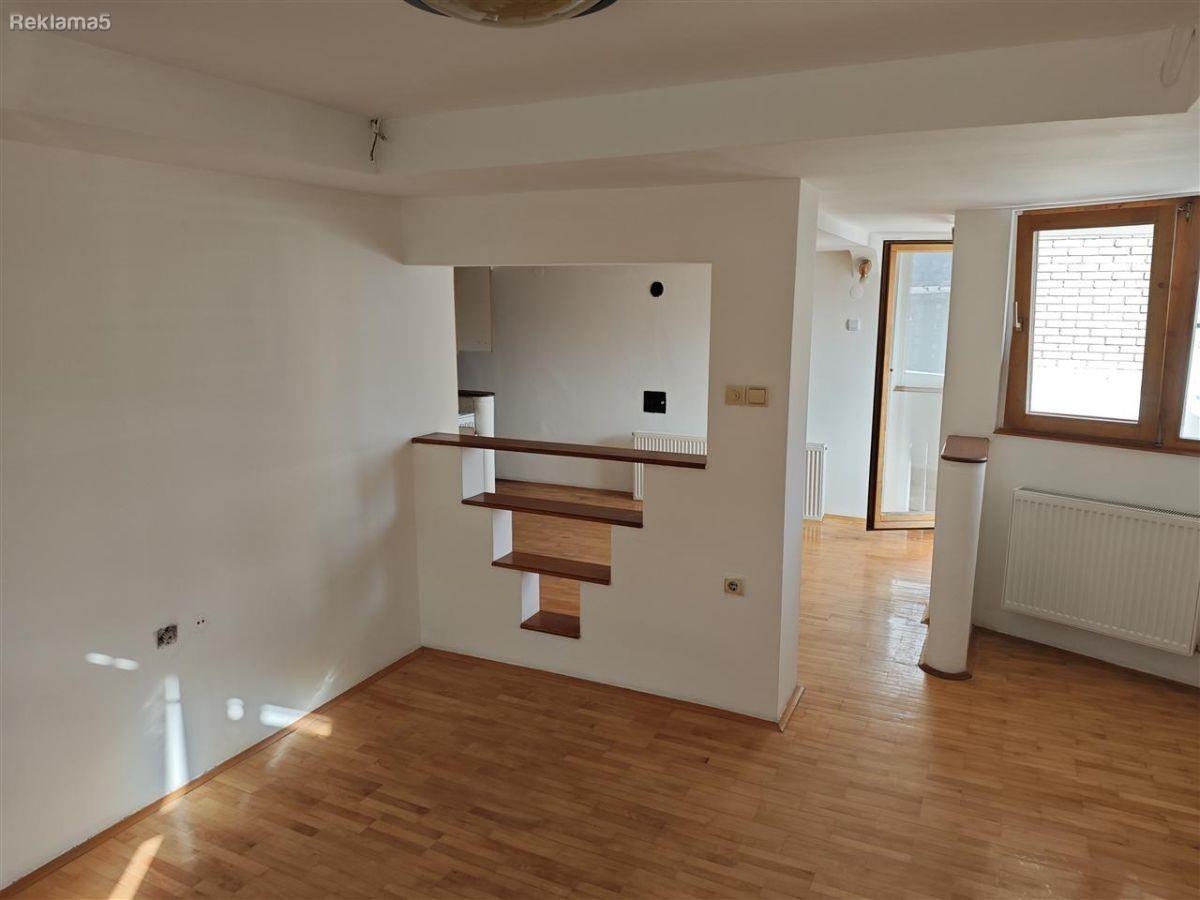 FOR SALE TWO-ROOM 45M2 APARTMENT IN THE CENTER NEAR KYUBI