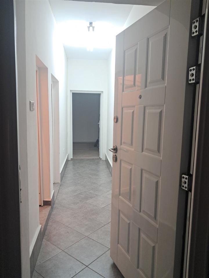 Empty office space for rent