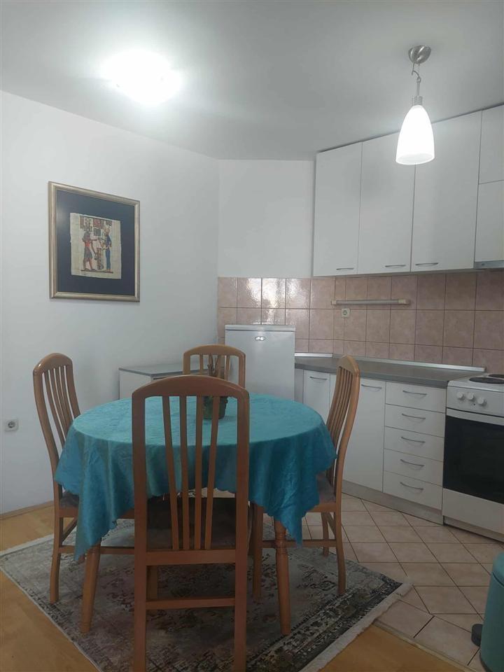 Se izdava stan vo Kisela Voda