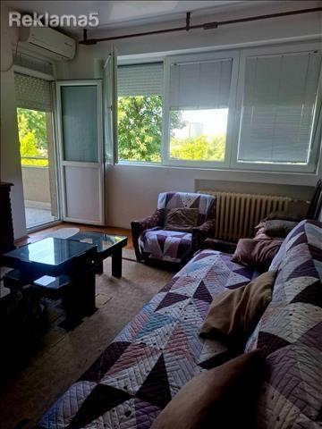 We are renting a furnished apartment in Karpoš karshi Vojna Bolnica "8 S