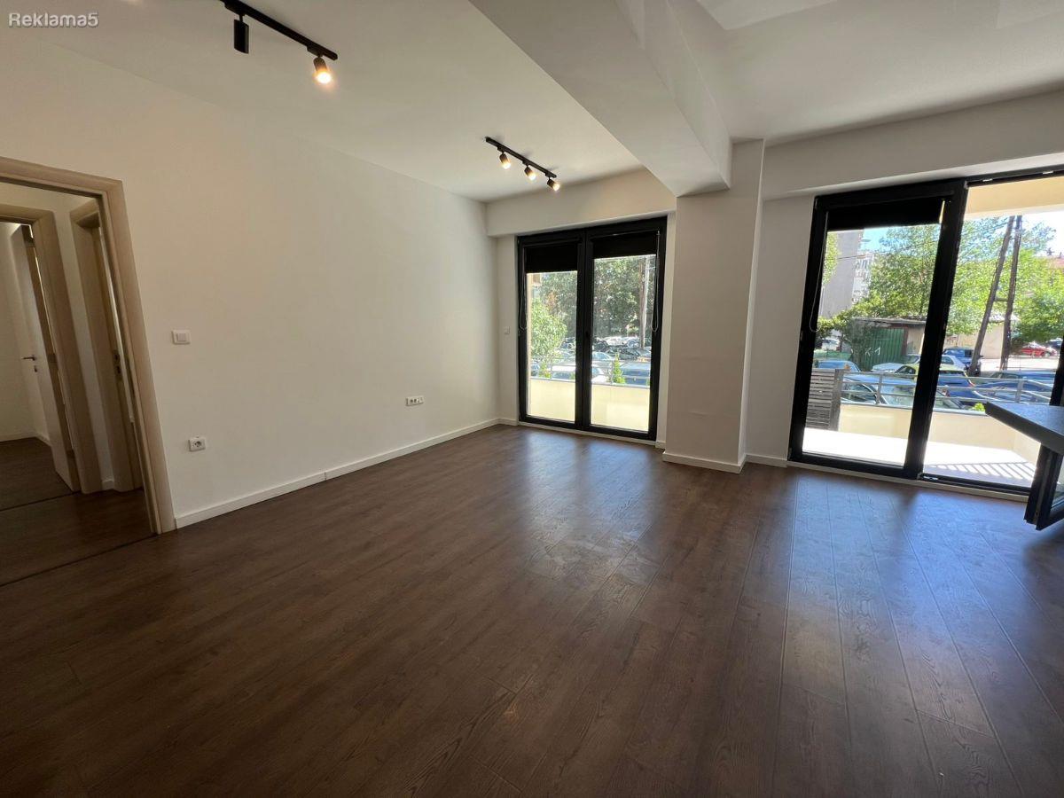 Se izdava prostor za kancelarii 60m2 Karpos 1