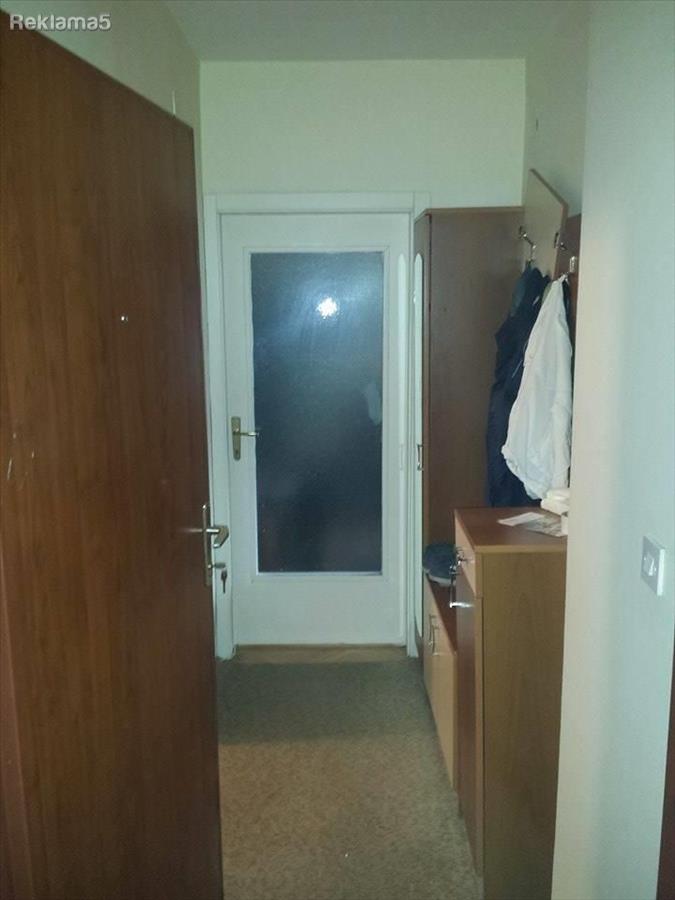 Izdavam Garsonjera 45 m2 Lisice