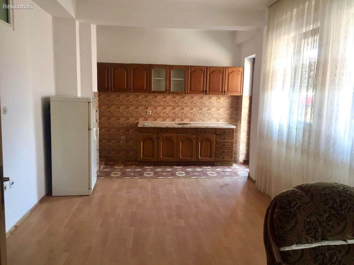 Flat apartment in the center of Tetovës Kati 2 120m2